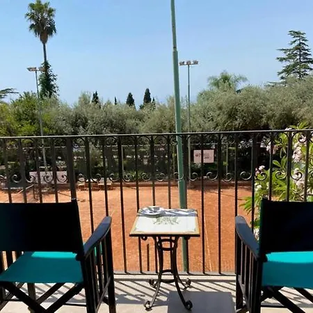 Paradiso Ξενοδοχείο