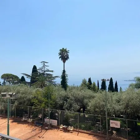 Paradiso Ξενοδοχείο